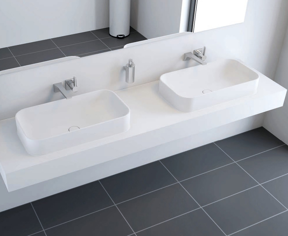 fugenlose Waschbecken in Platte integriert