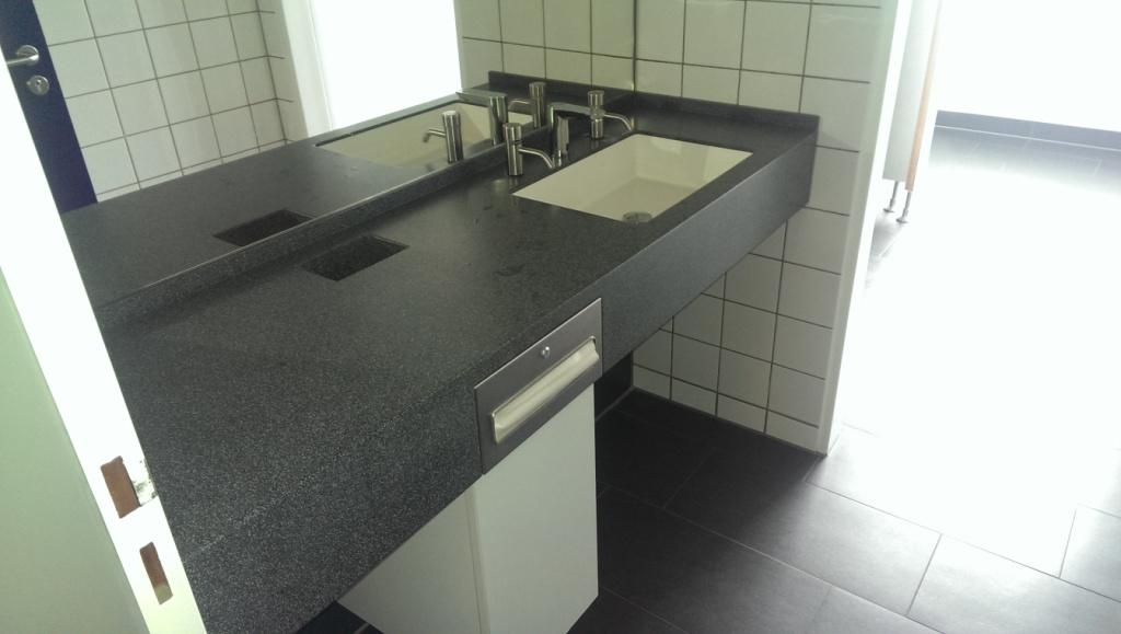 asymmetrische Waschbecken als Einbauwaschbecken