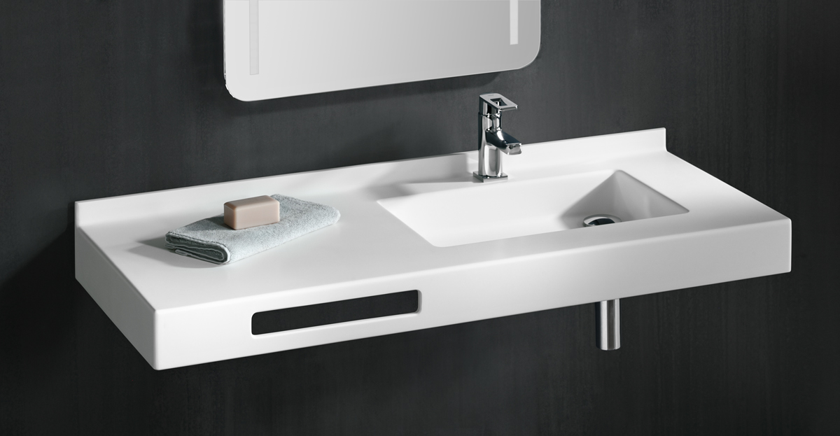 asymmetrisches Waschbecken rechts