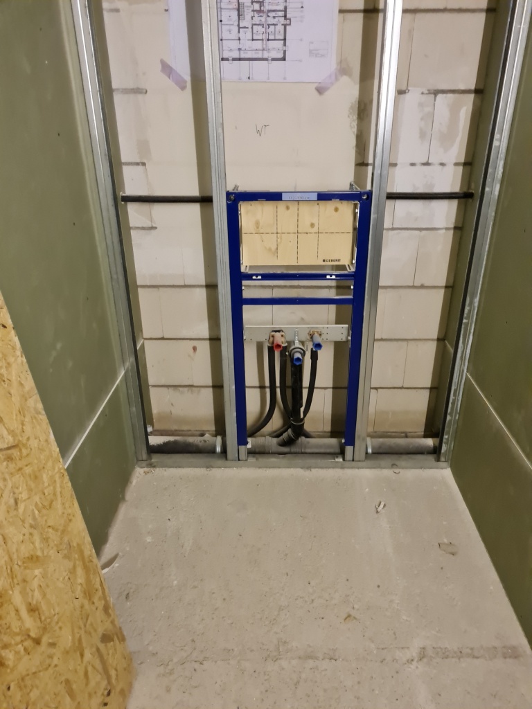 Profile zur Montage von Waschtischen im Trockenbau